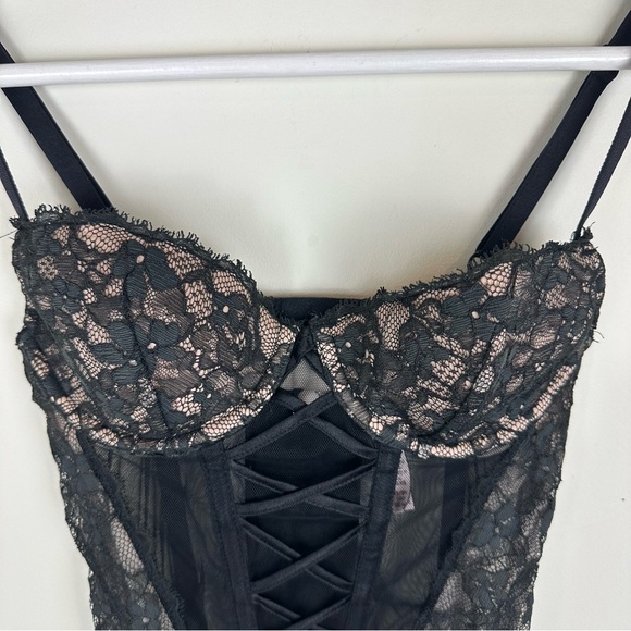 Victoria’s Secret Bustier Corset Top - Picture 3 of 9